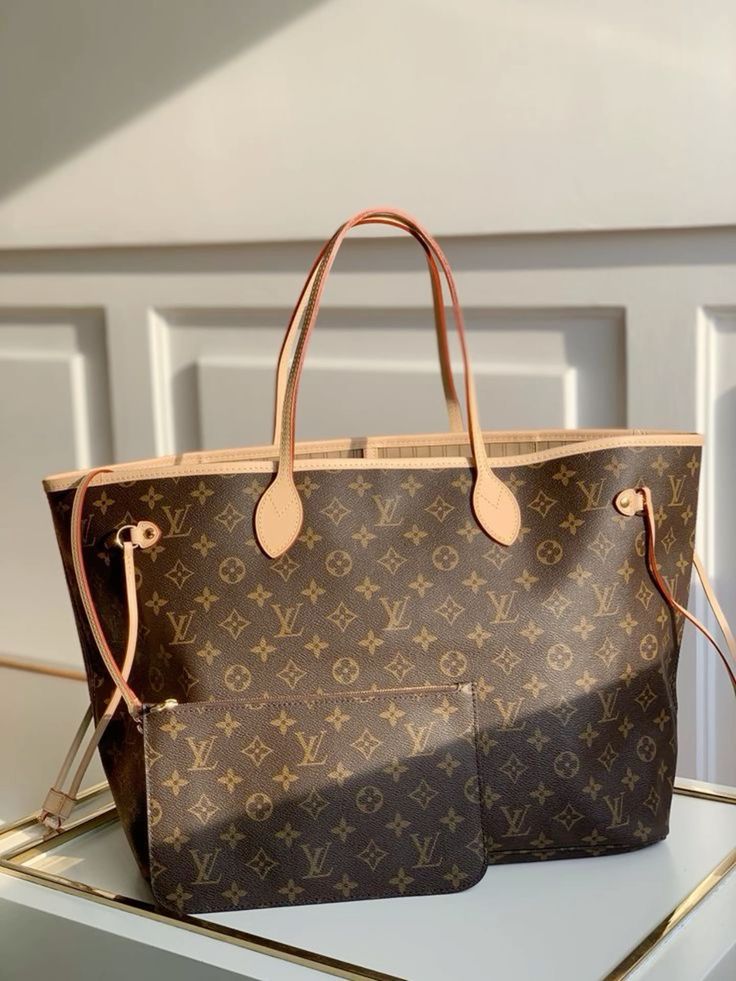 Elite Pattern Handbag Brawn